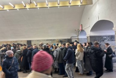 В метро Москвы коллапс из-за снегопада ИА StolicaMedia