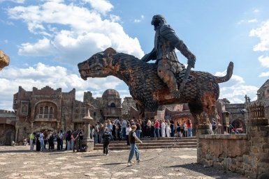 Ученики столичных медиаклассов начали проходить практику в кинопарке &quotМоскино&quot Департамент образования и науки города Москвы
