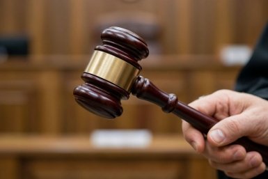 суд сгенерировано нейросетью