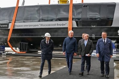 Собянин сообщил о спуске на воду первых электросудов Московской верфи https://www.mos.ru/