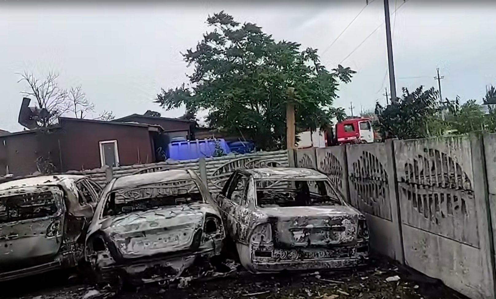 Число погибших от удара ВСУ по Кирилловке выросло до 1 Скриншот видео СК
